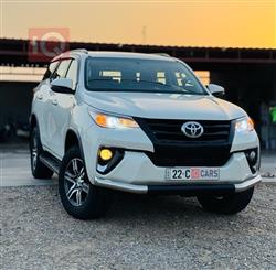 تۆیۆتا فۆرچێنەر